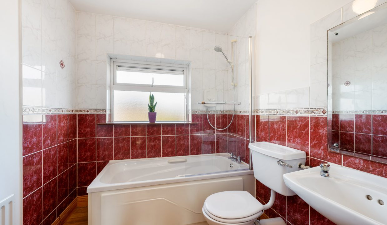 98063_R_1_14 Carrig Green-15