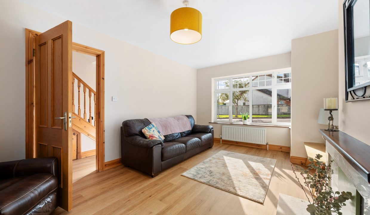 98063_R_1_14 Carrig Green-5